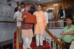 विधानसभा में पेश हुआ 65 हजार करोड़ का बजट, जाने किस विभाग को कितना बजट | Uttarakhand budget 2022 2 IMG 20220614 WA0031