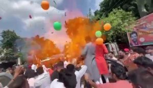 बीजेपी युवा मोर्चा के कार्यक्रम में बड़ा हादसा, प्रदेश अध्यक्ष शशांक रावत झुलसे | BJP Yuva Morcha Accident 2 Bjp youth president Shashank rawat accident