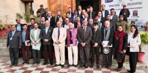 UTU में साइबर सिक्योरिटी विषय पर गोलमेज सम्मेलन का आयोजन, इण्डस्ट्री और रिसर्च ऑर्गेनाइजेशन से आये विशेषज्ञों ने साइबर सुरक्षा को किया मंथन | uth on cyber security 2 utu round table discussion on cyber security