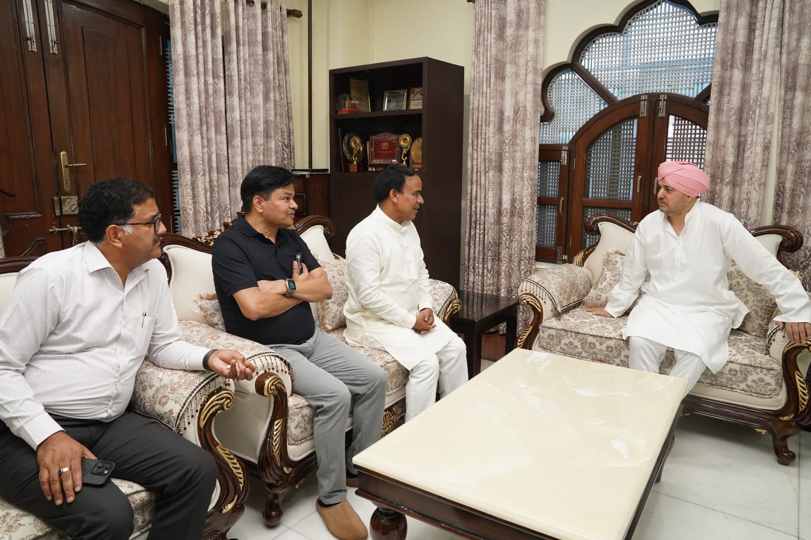 Dhan Singh Rawat In Darbar Sahib