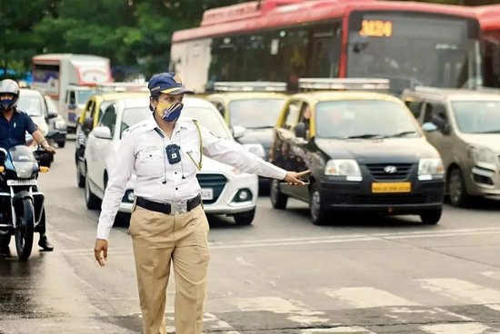’बम बम भोले’ के उद्घोष के साथ शुरू हुई कावड़ यात्रा, पुष्प वर्षा से हुआ स्वागत | Kawar Yatra 2023 4 Kanwar Yatra 2023