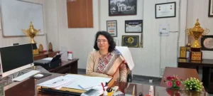 Health Department ban employee leaves