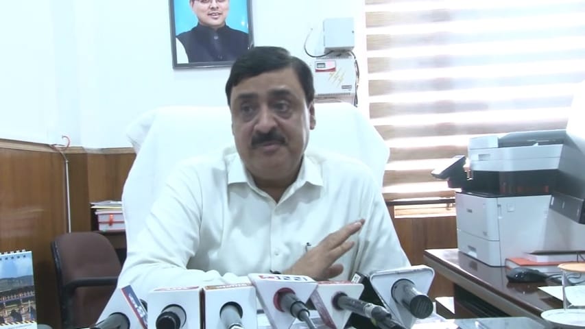 Garhwal commissioner 