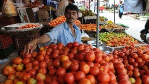 खुश खबरी ! जल्द सस्ता होने जा रहा टमाटर, जानिए क्या है वजह | Tomato prices might come down 2 Tomato prices might come down