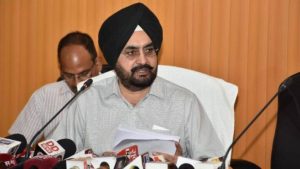 Traffic Plan : राज्य के 2 जिलों में ट्रैफिक से निजात दिलाने को तैयार हुआ प्लान, मुख्य सचिव की बैठक में हुई बैठक में हुआ एलान | Traffic Plan get ready for 2 cities in uttarakhand 3 Traffic Plan