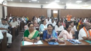 Dehradun Nagar Nigam : बोर्ड बैठक में 25 प्रस्तावों को मिली हरी झंडी, शिकायतों का भी जल्द होगा निस्तारण | Dehradun Nagar Nigam Board Meeting 4 Dehradun Nagar Nigam Board Meeting