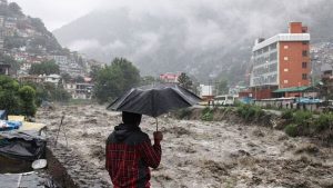Uttarakhand Disaster : राज्य में जमकर बरसे मेघ, कही मकान जमीदोज तो कही घरों में घुसा पानी, बचाव कार्यों में जुटी एसडीआरएफ टीम | Uttarakhand Disaster Due To Heavy Rain 2023 4 Uttarakhand Disaster