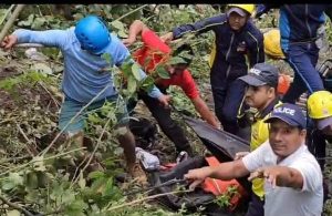 Uttarkashi News : उत्तरकाशी में बड़ा बस हादसा, 7 लोगों की मृत्यु, 28 घायल, सीएम धामी ले रहे पल–पल की जानकारी | Uttarkashi Bus Accident 2 Uttarkashi Bus Accident