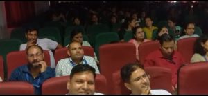 SGRR University: एसजीआरआर यूनिवर्सिटी में मनाया गया चंद्रयान 3 की सॉफ्ट लैंडिंग का जश्न, यूनिवर्सिटी में किया गया सीधा प्रसारण | Chandrayan 3 Landing Live Telecast in SGRR University 2 Chandrayan 3 Landing Live Telecast in SGRR University