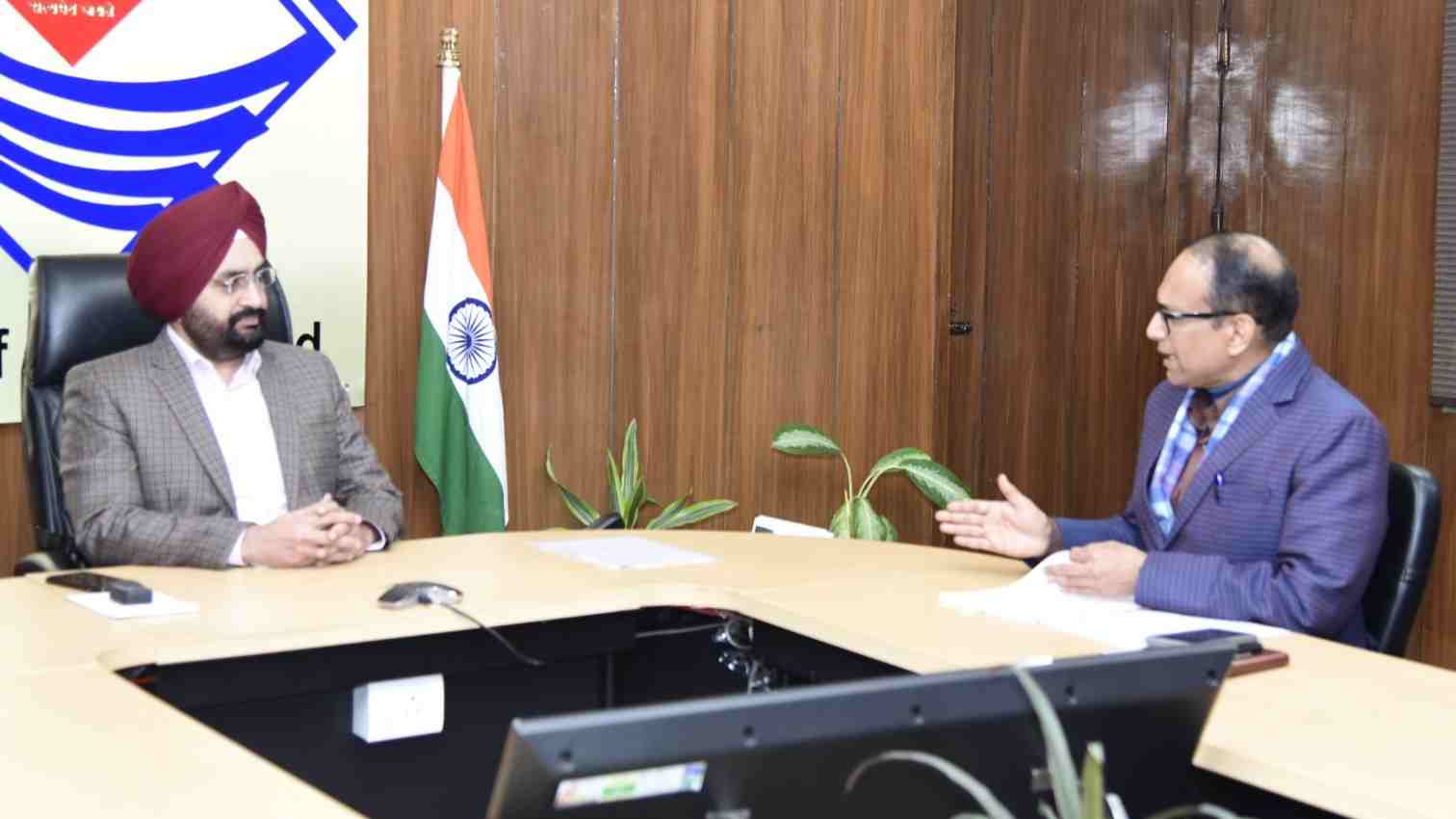 सीएस ने की स्कूलों में प्रयोगशालाओं एवं छात्रावासों के निर्माण की प्रगति की समीक्षा, दिए ये निर्देश.. 1 WhatsApp Image 2024 01 09 at 6 compressed