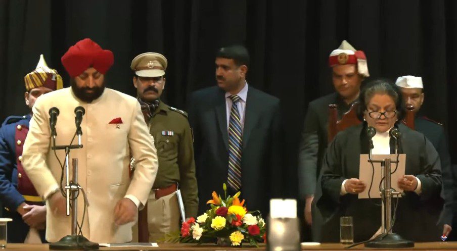 उत्तराखंड हाईकोर्ट की पहली महिला मुख्य न्यायाधीश रितु बाहरी ने ली पद और गोपनीयता की शपथ 1 Screenshot 20240204 140841 WhatsApp 1
