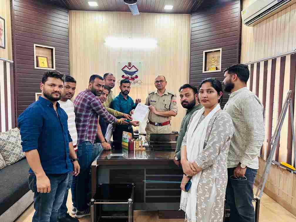 भाजपा सांसद की छवि खराब करने की फर्जी खबर वायरल, कोतवाली में शिकायत दर्ज 10 IMG 20240402 WA0025