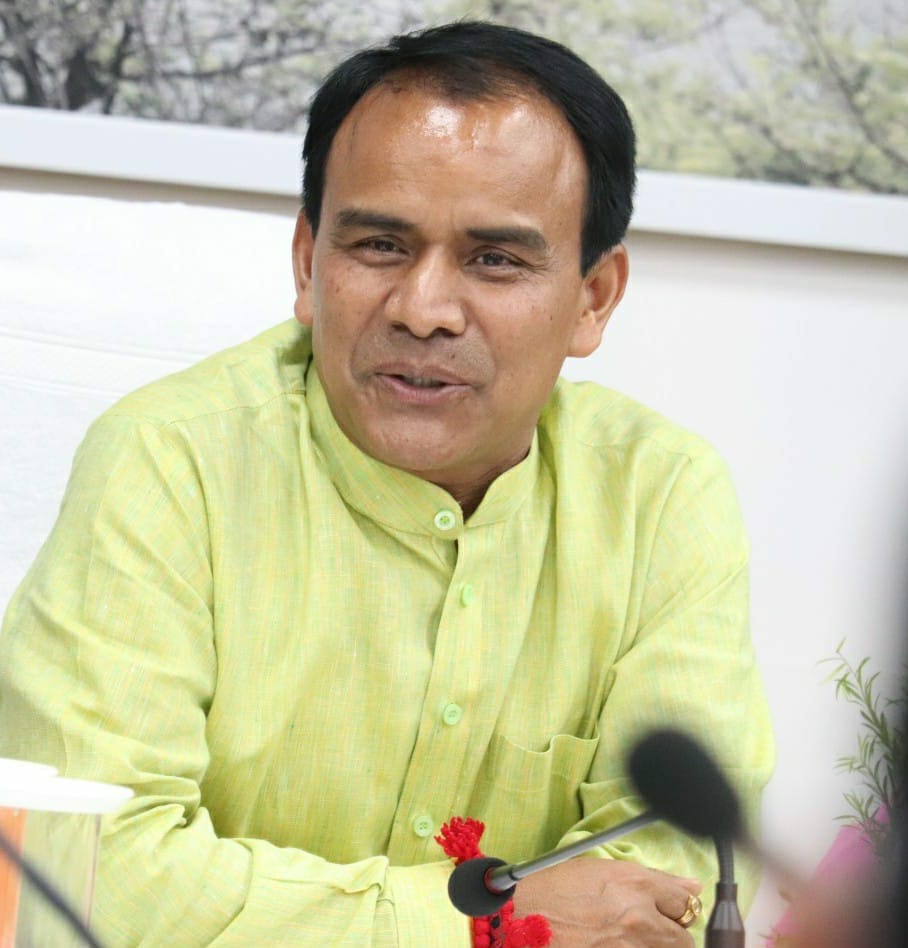 सूबे में बेसिक शिक्षकों के 3600 पदों पर होगी भर्ती, विभागीय अधिकारियों को दिये निर्देश, जनपदवार शीघ्र जारी करें विज्ञप्ति : धन सिंह 1 IMG 20240521 WA0063