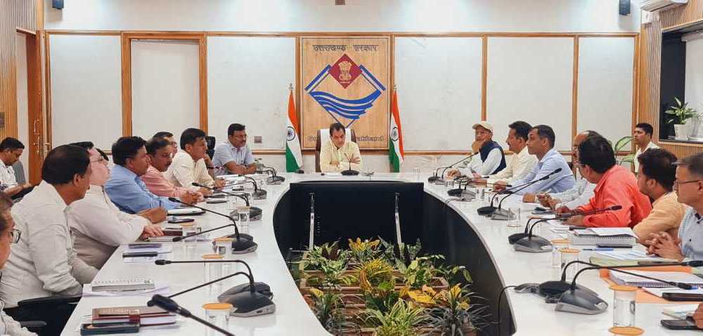 उत्तराखंड आवास नीति 2024 में मध्यम वर्गीय लोगों को मिलेगी आवास की सुविधा : मंत्री प्रेमचंद अग्रवाल 1 IMG 20240530 WA0159