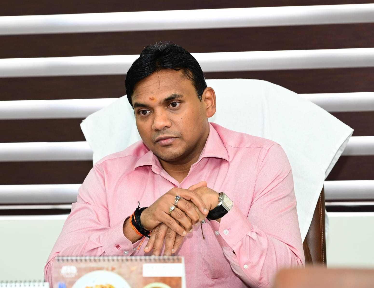 स्वास्थ्य विभाग का चिकित्सा अधिकारियों को बड़ा तोहफा, अपर निदेशक व संयुक्त निदेशक पदों पर हुए प्रमोशन, एसडीएसीपी का भी शीघ्र मिलेगा लाभ 1 IMG 20240514 WA0040