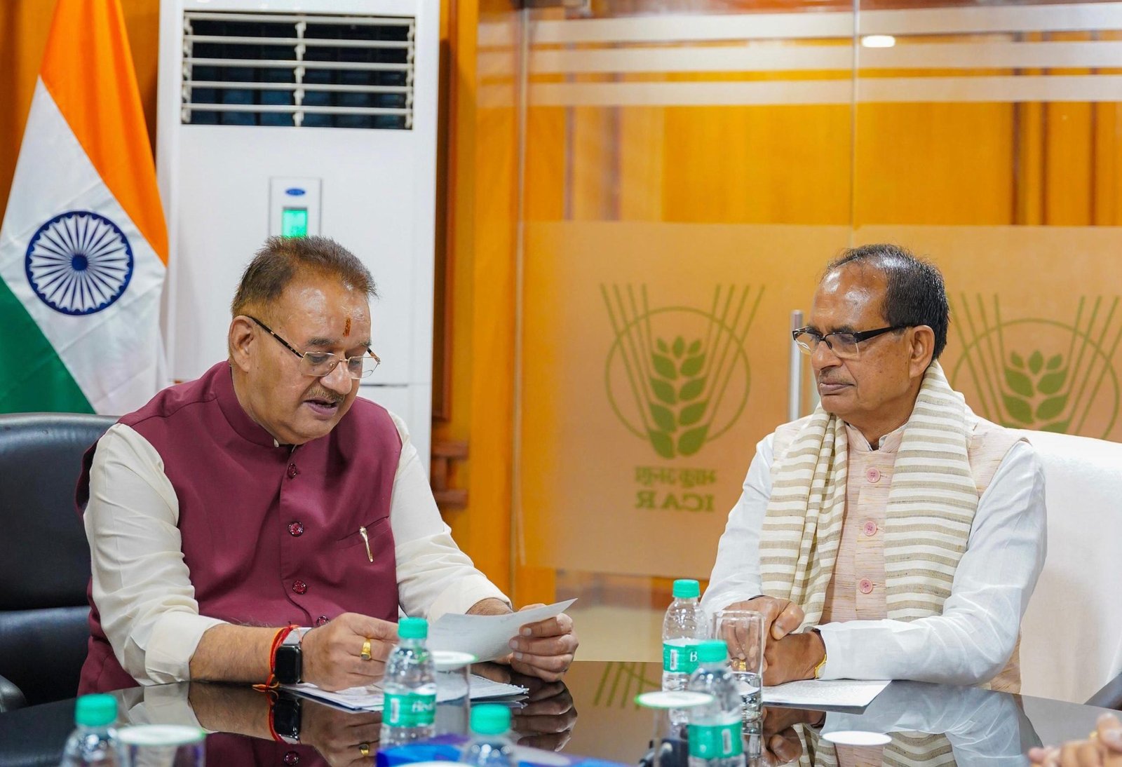 केंद्रीय कृषि एवं ग्रामीण विकास मंत्री शिवराज सिंह चौहान से मंत्री गणेश जोशी ने की मुलाकात, उत्तराखंड में होने वाले कार्यक्रमों के लिए किया आमंत्रित 1 IMG 20240913 WA0070 scaled