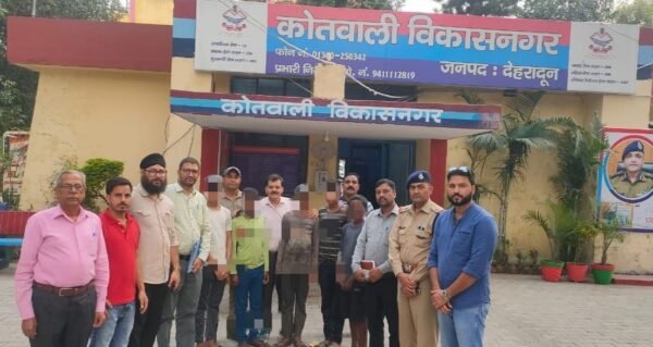 डीएम सविन बंसल के निर्देशों का दिख रहा है असर, विकासनगर थाना क्षेत्र से 05 बच्चों को किया गया बालश्रम से मुक्त 1 IMG 20241019 WA0221 e1729352404982