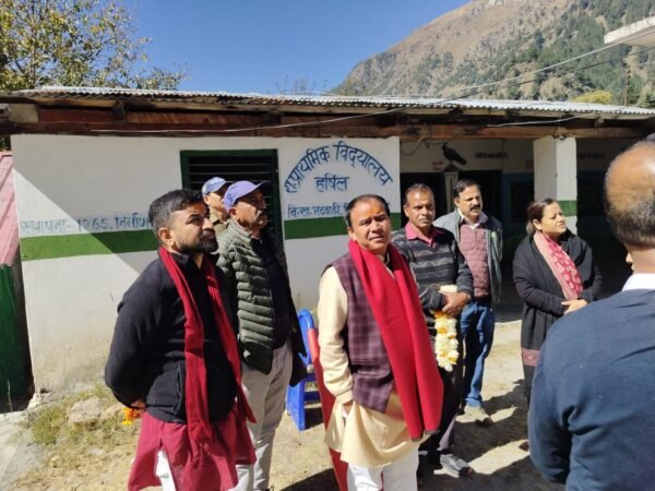 चारों धामों में श्रद्धालुओं को मिलेगी बेहतर स्वास्थ्य सुविधाएं : कैबिनेट मंत्री डॉ. धन सिंह रावत 1 IMG 20241026 WA0047 e1729950485404