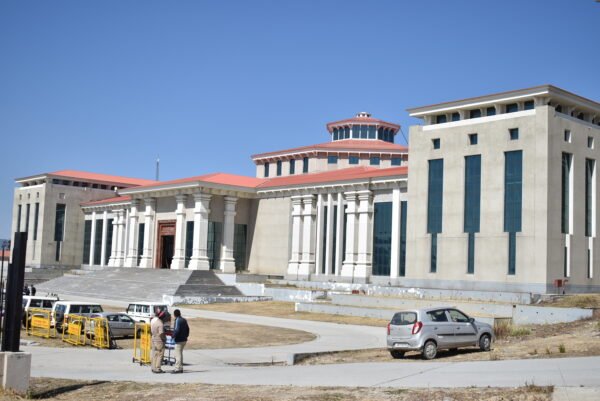 ग्रीष्मकालीन राजधानी गैरसैंण परिक्षेत्र के स्थाई विकास पर मुख्यमंत्री पुष्कर सिंह धामी की पैनी नजर 1 DSC 1271 e1739620780108