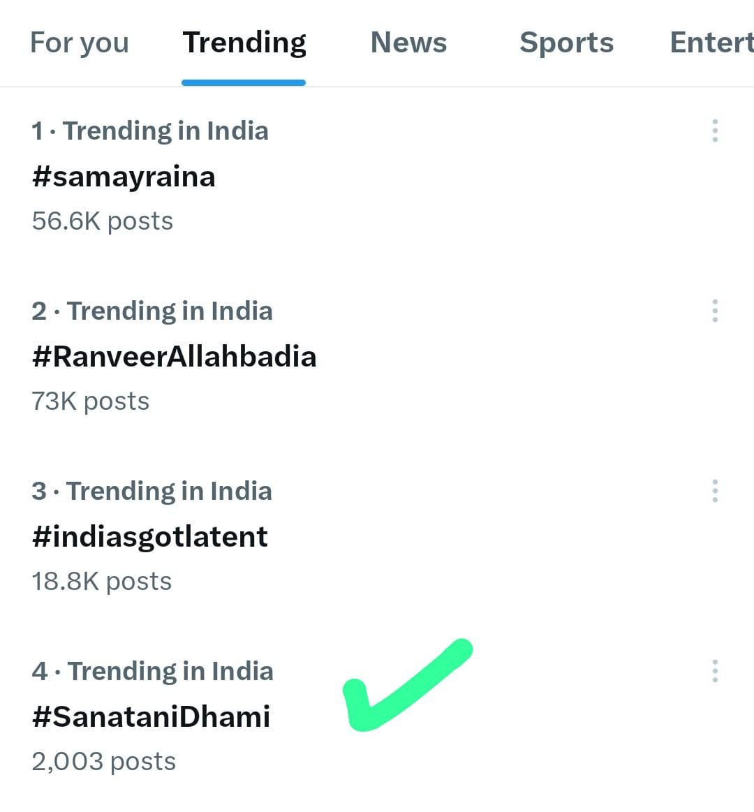 कांधे पर जनेऊ, पारंपरिक वेशभूषा पहने और हृदय में असीम आस्था लिए मुख्यमंत्री धामी को मिला जन-जन का प्यार 1 IMG 20250210 WA0190