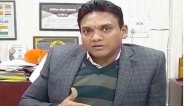 1735652691 ias dr r rajesh kumar