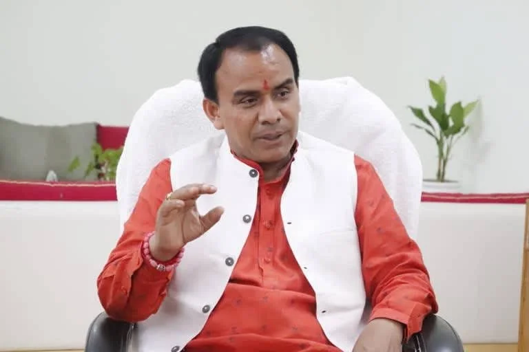 नर्सिंग भर्ती को लेकर युवाओं को गुमराह न करे विपक्षः डॉ. धन सिंह रावत 12 1764863946 IMG 20251108 WA00351