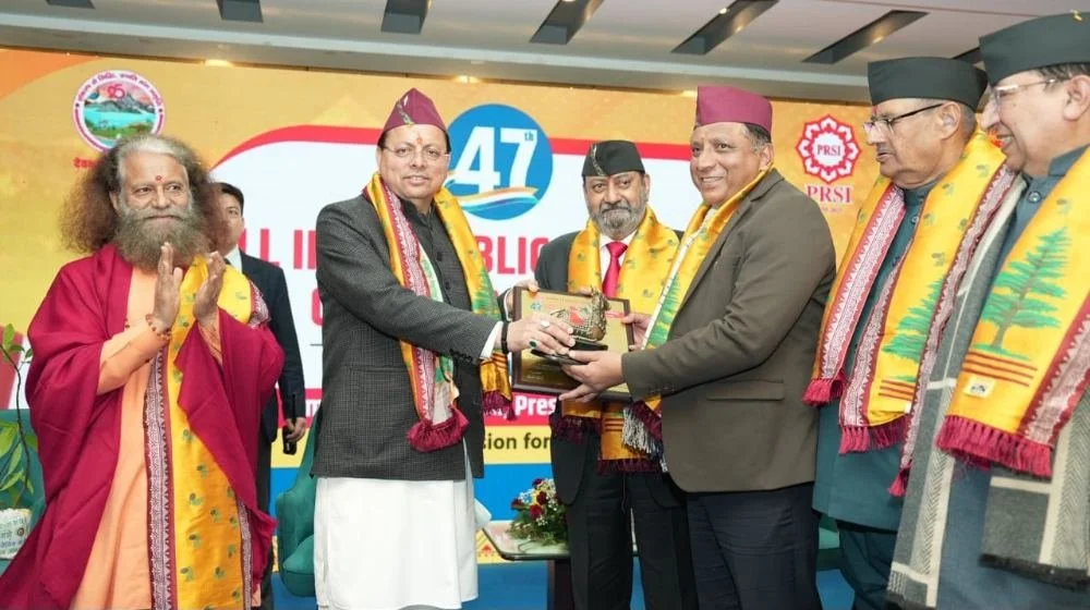 सुशासन में उत्कृष्टता के लिए बंशीधर तिवारी को राष्ट्रीय सम्मान, मुख्यमंत्री धामी ने किया सम्मानित 13 IMG 20251213 WA0022 compressed