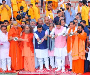 nitin nabin rishikesh ganga arti